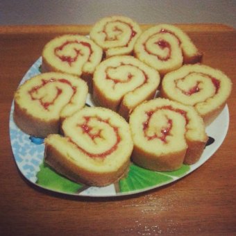 Cake Lover Bolu Gulung - 22 cm Rasa Mocca Isi 2 Pcs