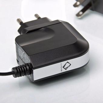 Capdase Universal Power Adaptor Charger Blackberry Bold 9000
