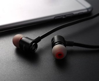 Bluetooth Wireless In-Ear Stereo Headphones Waterproof Sports Headphones For iphone 7 - intl
