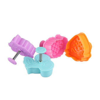 louiwill Stereoscopic Effect Fruit Shape Plunger Cookie Fodant Cutter (Random Color,Set of 4)