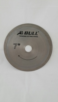 Bull Diamond Cutting Wheel 7\"