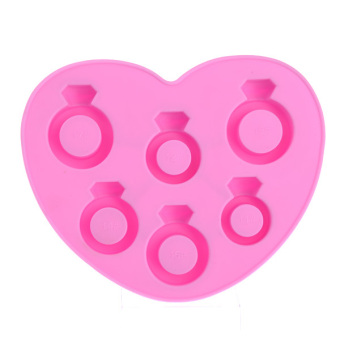 Love Diamond Ring Shape TPR Ice Tray Ice Cube Maker Box Pink