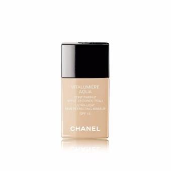 Chanel Vitalumière Aqua Ultra-Light Skin Perfecting Makeup SPF 15 (30 Beige)