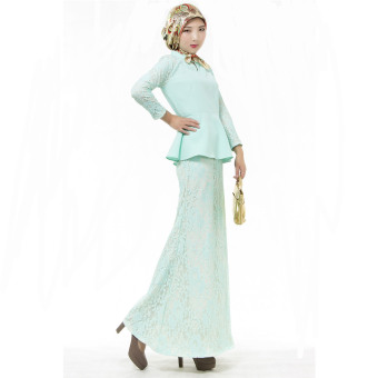 Aooluo 2016 Summer Fashion Muslim Women's Polyester(95%)+Spandex(5%) Lace Slim Casual Top and Dress Suit Green - intl  
