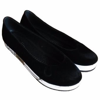 ATT - Sepatu Karet Wanita Flat Hitam  