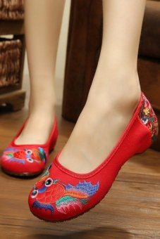 Chinese wind women's goldfish embroidery Old Beijing shoes(Red)  