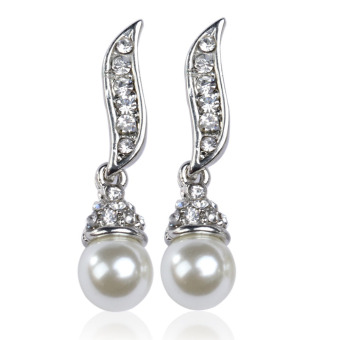 Cute Style White Pearl Silver Angels Wing with Rhinestone Women Studded Ear  