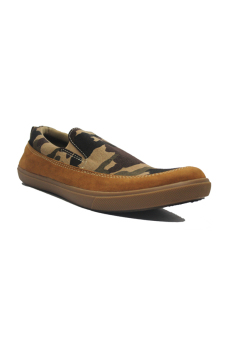 D-Island Shoes Kets Slip On Board Army Suede Brown  