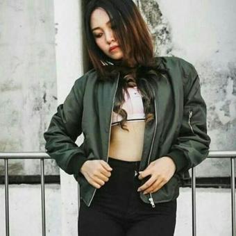 ERDS Jaket Bomber Wanita Slim Green Army  