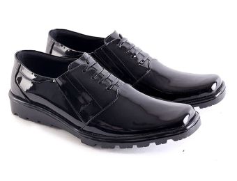 Garsel L137 Sepatu Kerja / Pantofel Pria - Kulit Premium - Keren (Hitam)  
