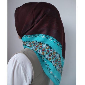 Hijab Segiempat Pattern Coklat Tosca  