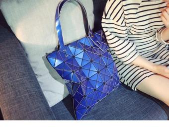 Kisnow Japan Fashion Soft Laser Geometry Lingge Foldable Top-Handle Bags - intl