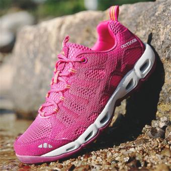 Couple Outdoor Sports Shoes Easy To Drain Hiking Sneakers for Women ( Rose Red ) - intl