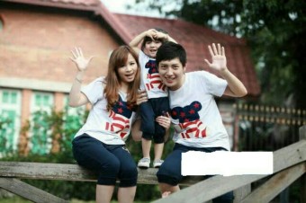 legiONshop-Kaos keluarga/T-shirt Family (Ayah+Bunda+Anak)-MICKEY US-white