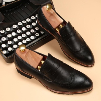 ZORO Genuine Leather Handmade Retro Men's Shoes Italian Designer Fashion Loafers Dress Shoes (Black) - intl