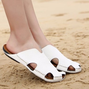 Men's Genuine Leather Summer Beach Slippers Soft Sandals Shoes White