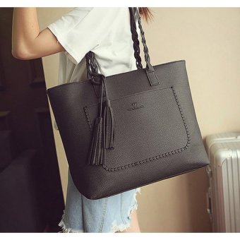 QQ JOY Woman's Simple single shoulder bag Black - intl