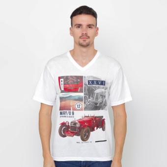 Fancy Fox Classic Auto Graphic T-Shirt
