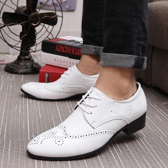 ZORO 2017 Men Brogue Shoes Fashion Cow Leather Shoes for Men Classical Oxfords for Men Flats Dress Shoes (White) - intl