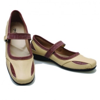 Basama Soga Flat Shoes - Beige
