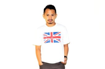 Eleven T-Shirts England Flag - Putih