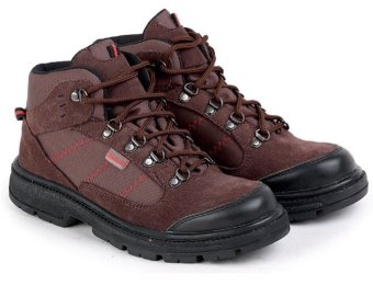 Garucci Sepatu Adventure Boots Pria - Suede Gaj 202 Cokelat