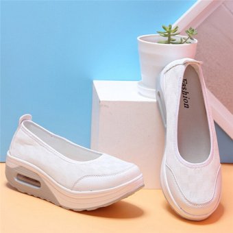 LALANG New Style Fashion Women's Shake Shoes Casual Fitness Shoes (White) - intl  