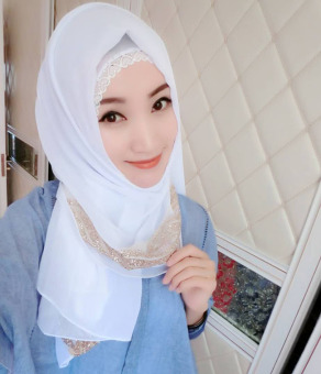 Muslim Chiffon Scarf Beautiful Color and Quality with Breathable (white)  