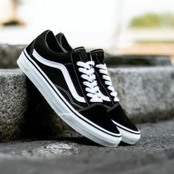 Old Skool Sneakers - Black/True White  