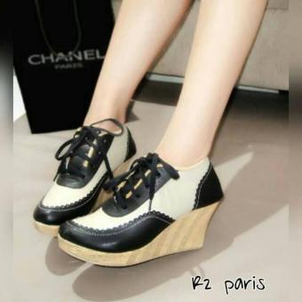R2 Wedges Boot Anel Hitam  