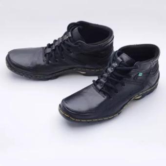 Sepatu Boot Pria/ Sepatu Boots Kulit/ Boot Model Kickers  