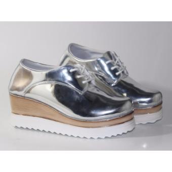 Sepatu Fashion Wedges / Wedges Wanita Piu Lux - Silver  