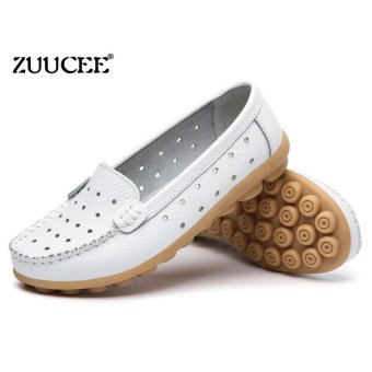 ZUUCEE Women's leather flat bottom Mama shoes soft bottom non-slip summer hollow hole small white shoes (white) - intl  