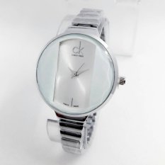 Jam Tangan Wanita Design Elegant Kaca Prisma Cek Harga Source · CK Jam tangan wanita Design
