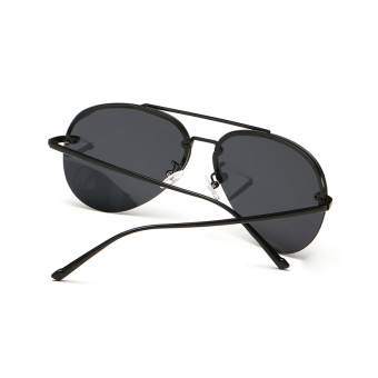Sunglasses Polarized Women Mirror Sun Glasses Black Color Brand Design (Intl)