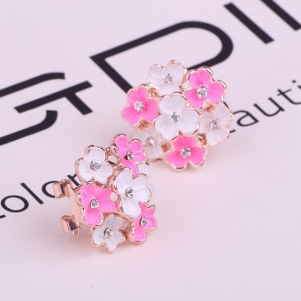 Women's Fashion Clip on Earrings Lovely Jewelry Accessory Gift Flower Shape Earrings