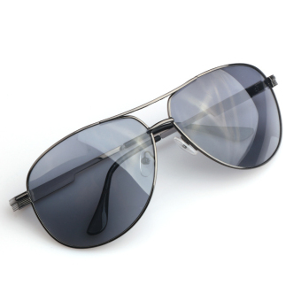 Men's Eyewear Pilot Sunglasses Men Polarized Aviator Sun Glasses Blue Color Brand Design