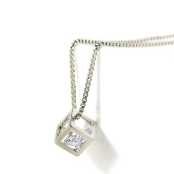 Women Girls Love Cube Crystal Pendant Necklace Short Clavicle Chain - intl