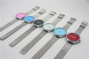 Yika Women's Watch Stainless Steel Analog Quartz Wrist Watches (Red)  