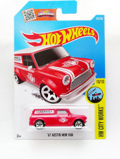 Hot Wheels 67 Austin Minivan - merah