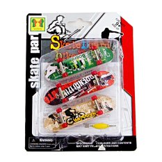 MOMO Mainan Skateboard 3 Pcs Ages 9+ - Mainan Skateboard Plastik Isi 3 Pcs