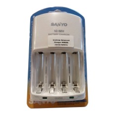 Sanyo - Eneloop Baterry Charger NI-MH AA dan AAA