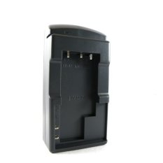 SDV Universal Charger Baterai Kamera DB-028 + Car Charger