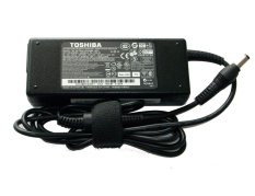 Toshiba Adaptor Laptop Toshiba 19V 3.95A