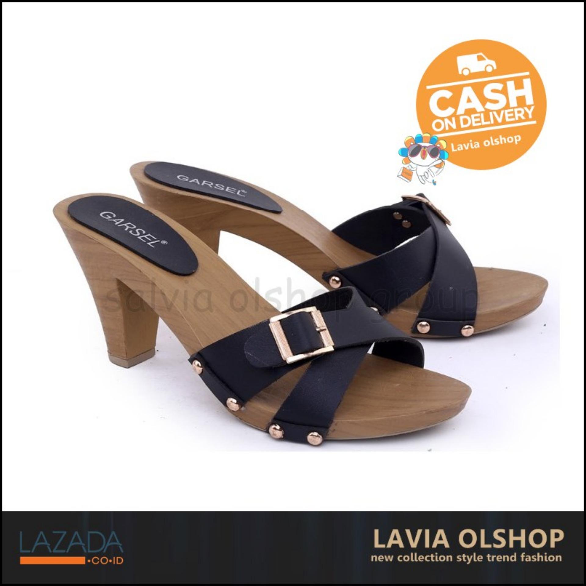 Shoes Sandal Selop Wanita Lucu Dan Keren Model Terbaru GYH 8604 - Hitam