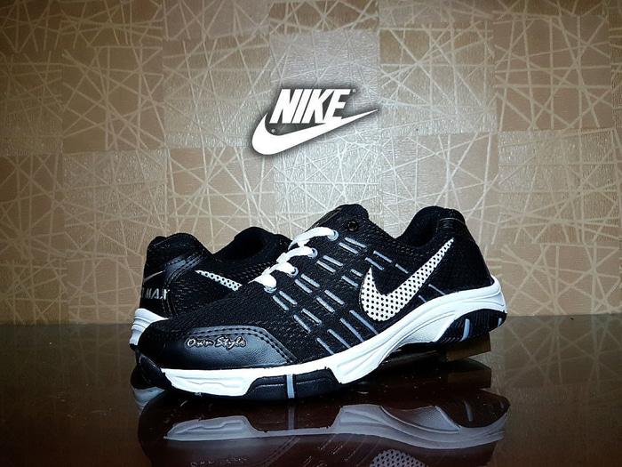 mahkota.kwl-Sepatu Nike AirMax sneakers kets