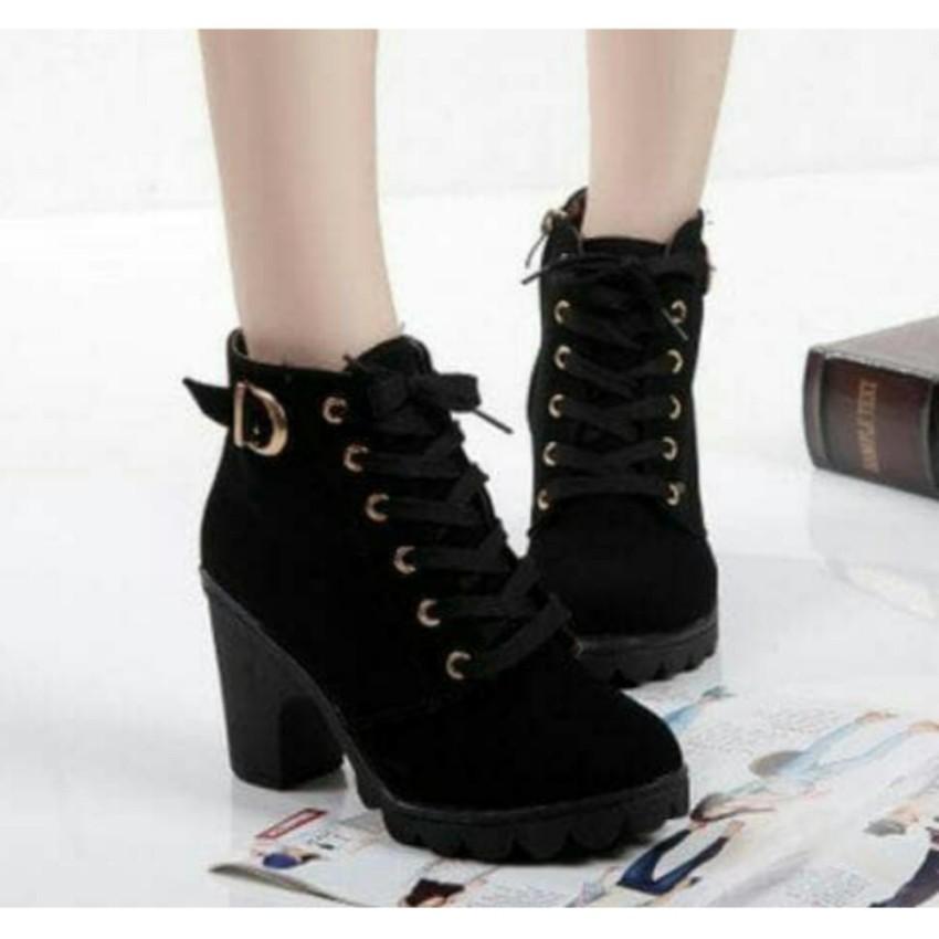 Sepatu Boot Heels Wanita S233B - Black