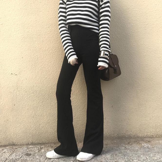 Celana Cutbray Korea Fashion Style Warna Solid Celana Cargo Terlihat Langsing (Hitam)