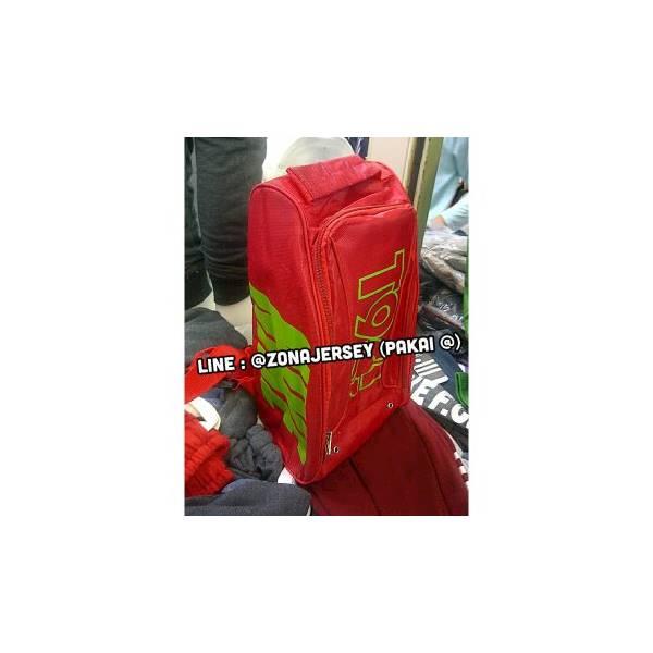 Tas Sepatu Bola Selempang T90 (Portugal Edition)