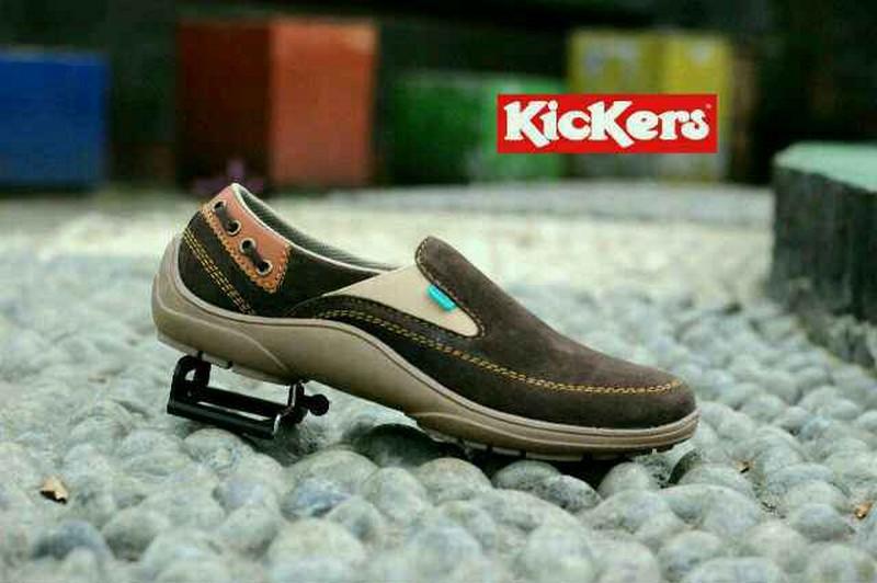 SEPATU SUEDE KICKERS BONDON SEPATU PRIA BLUS TANPA TALI KASUAL SLIP ON